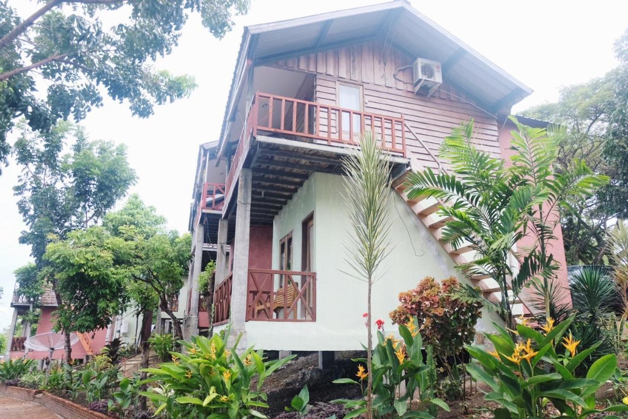 Reddoorz Syariah @ Sumur Tiga Beach Sabang Sabang  Eksteriør billede